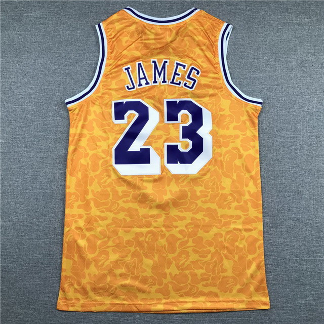 Los Angeles Lakers-240